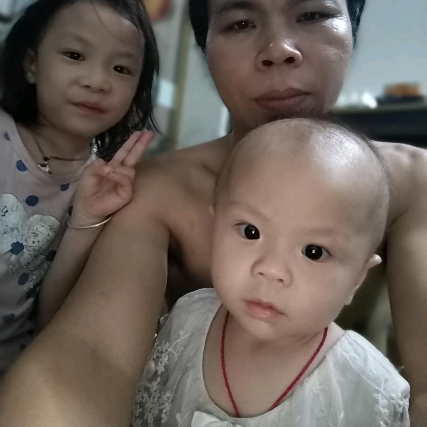 河边的路灯