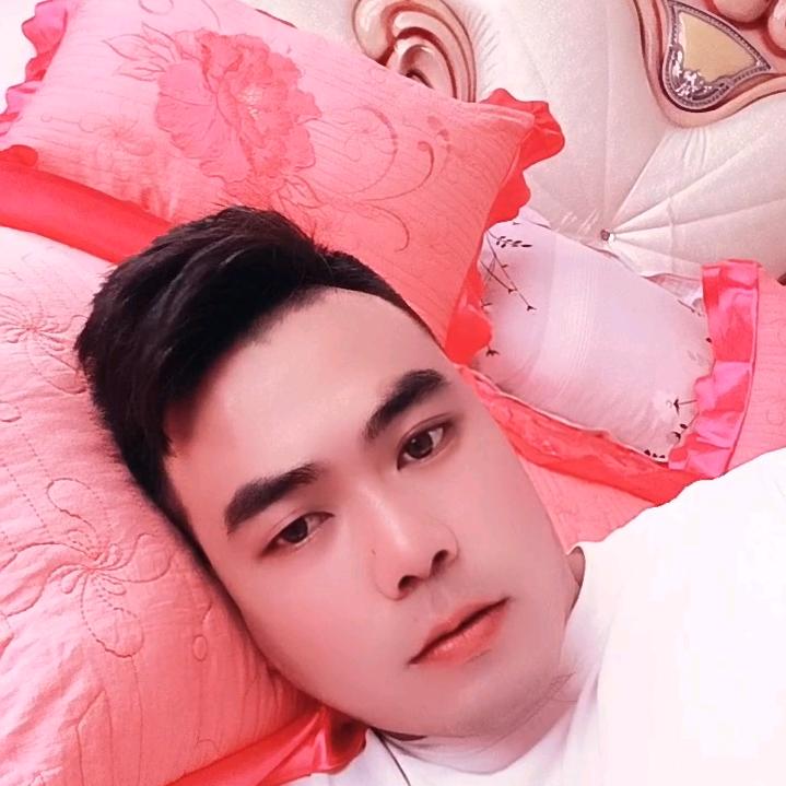 容秋🌹🎤🎤🌶🍓🍉🌻🍓😚