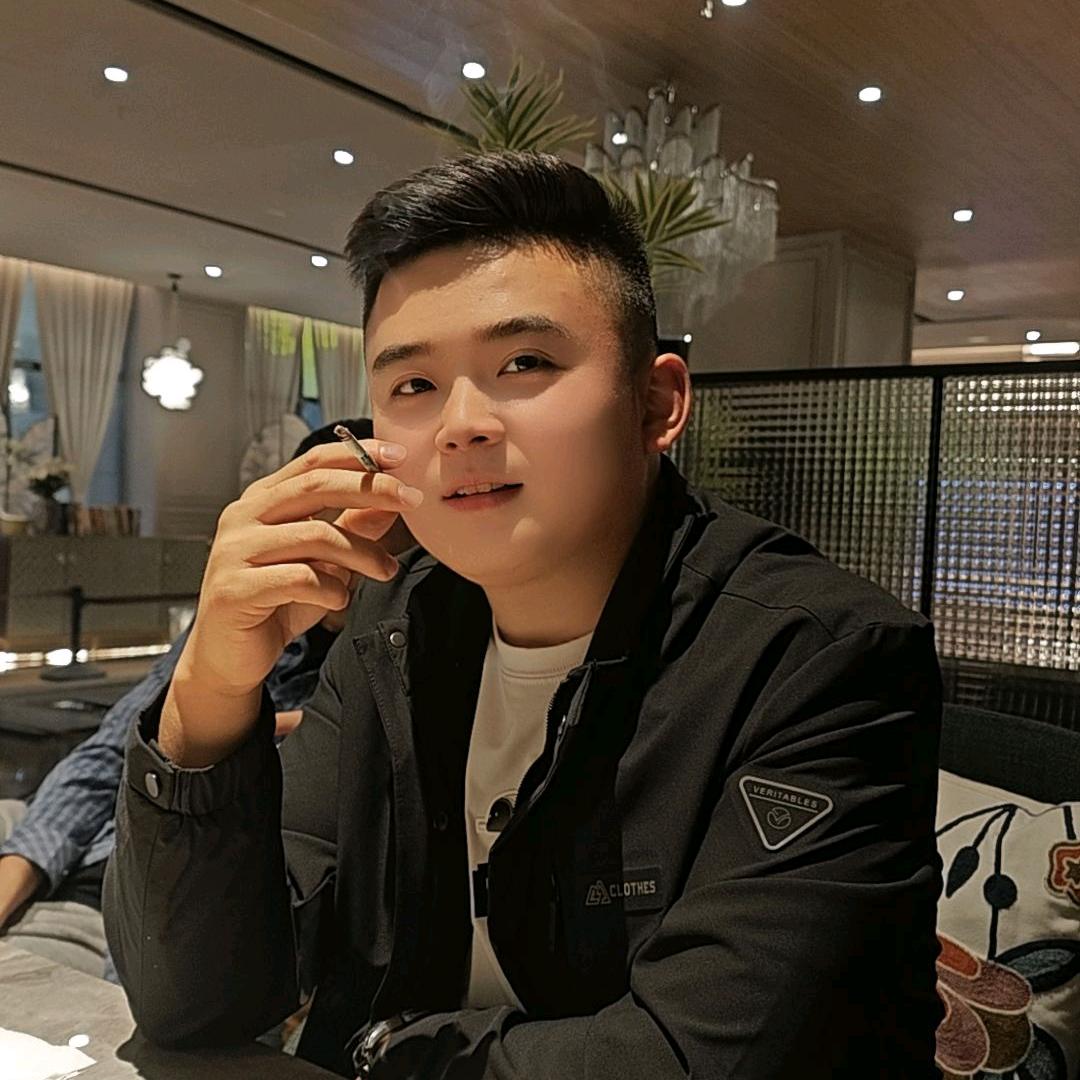 六盘水轩瑞名车维修中心  刘灿