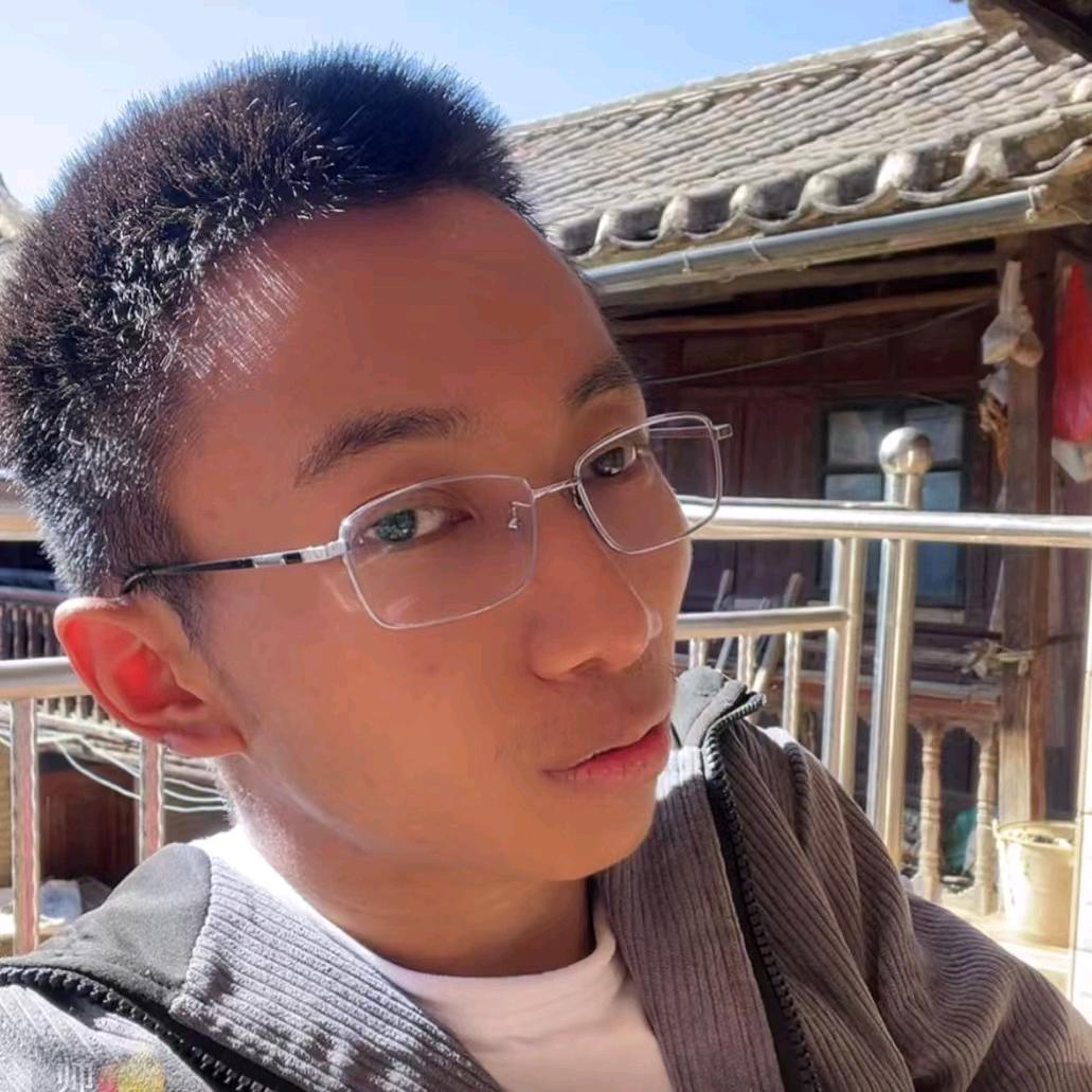 李能能