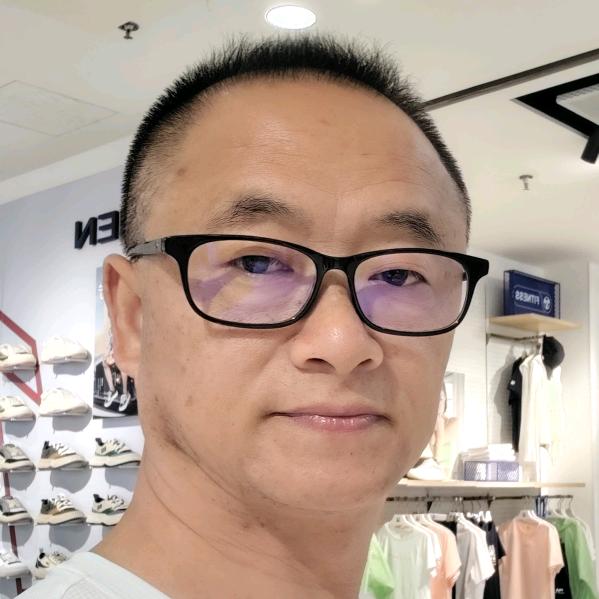 .杨春