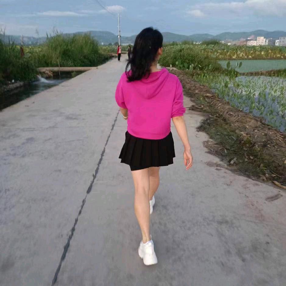 建水四围瓷砖批发～乾晖陶瓷