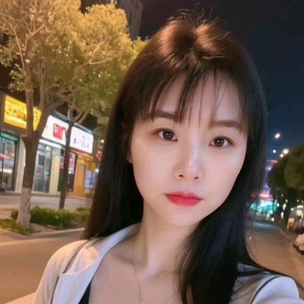 芳飞：এ᭄ꦿ꯭ꫛ李꧔ꦿএ᭄