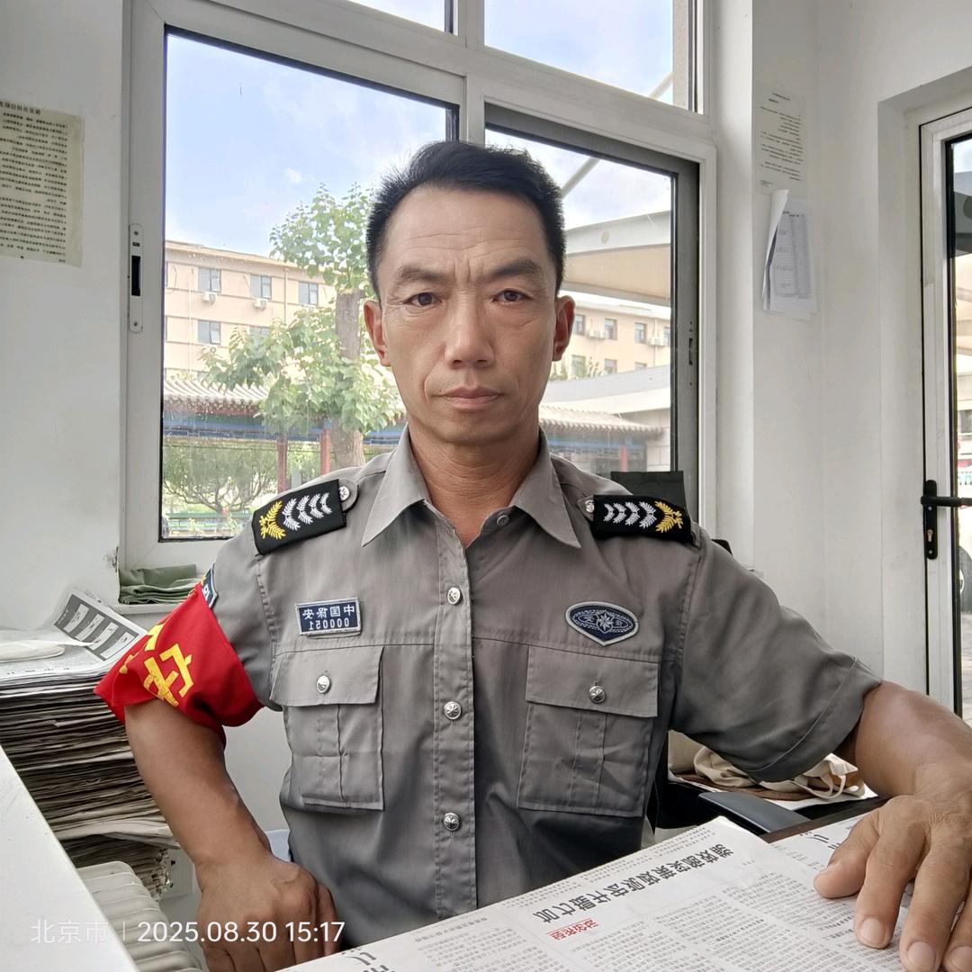 超级帅哥