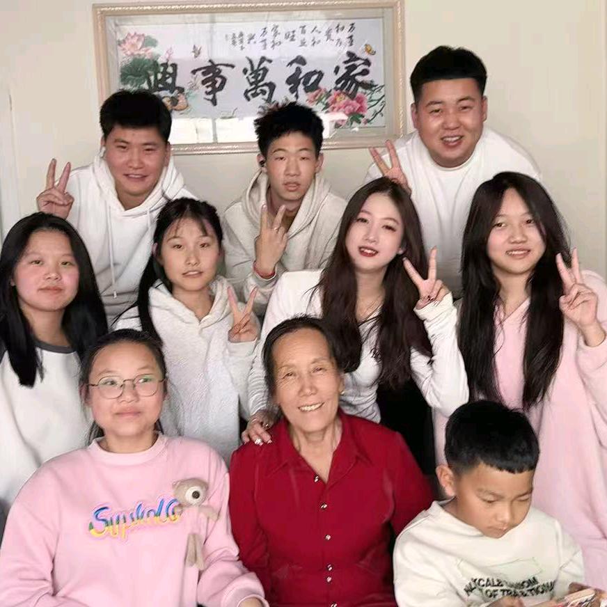 💫🏸大寨主👑@