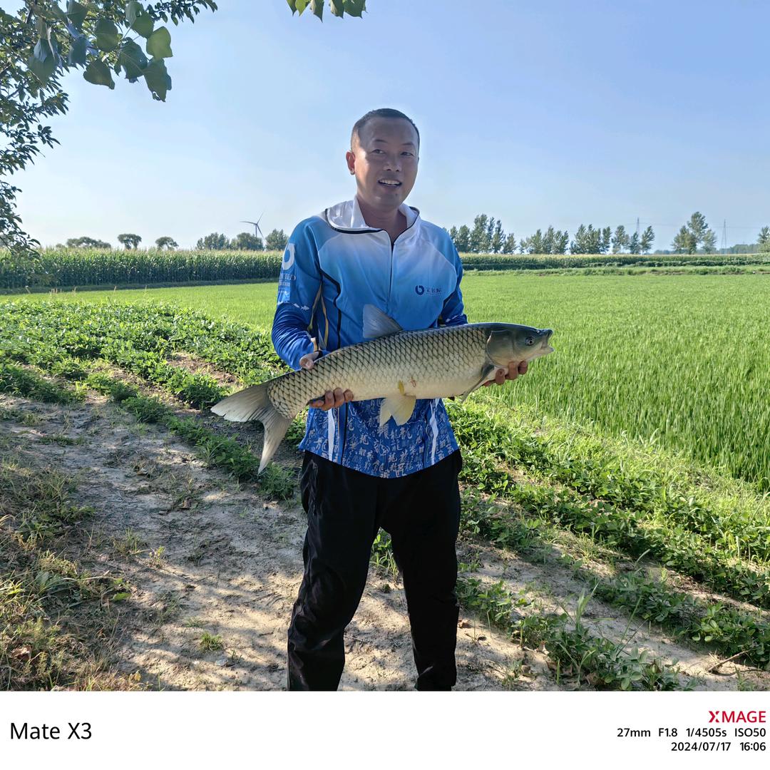 A农夫"立权"_有点田