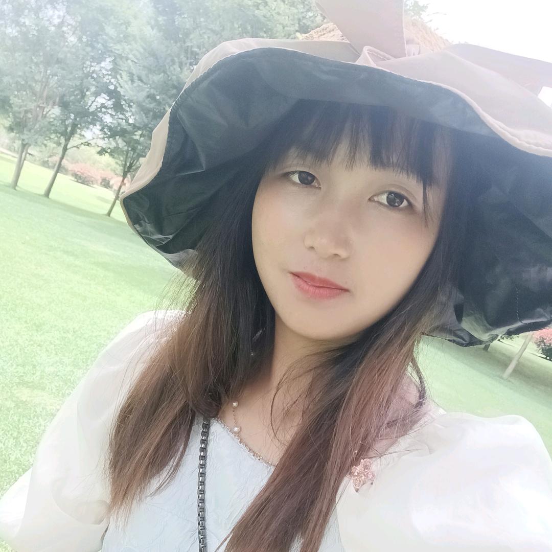 心怡，香妹