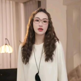 张皮皮studio玖戴衣女装