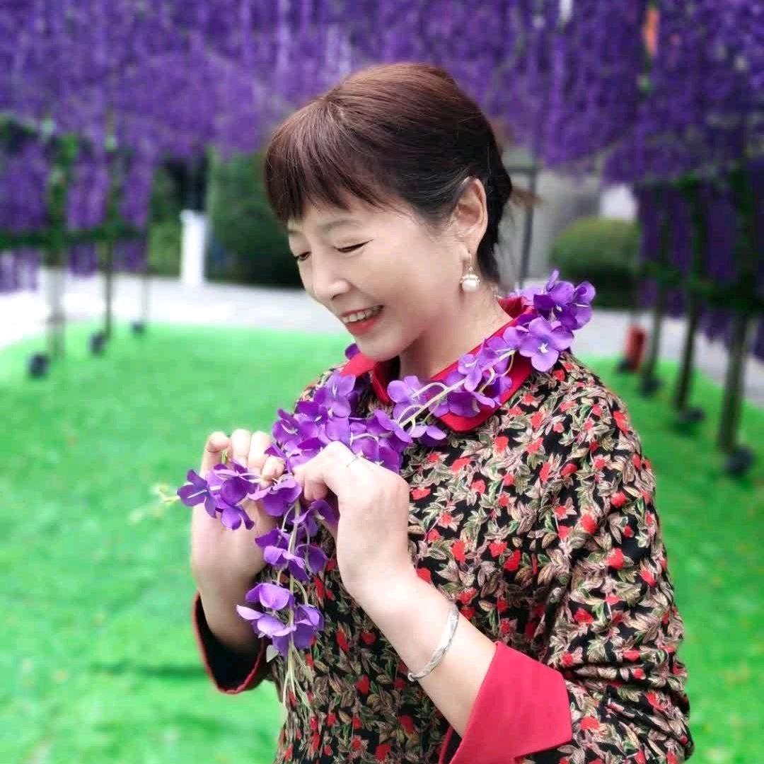 必娜