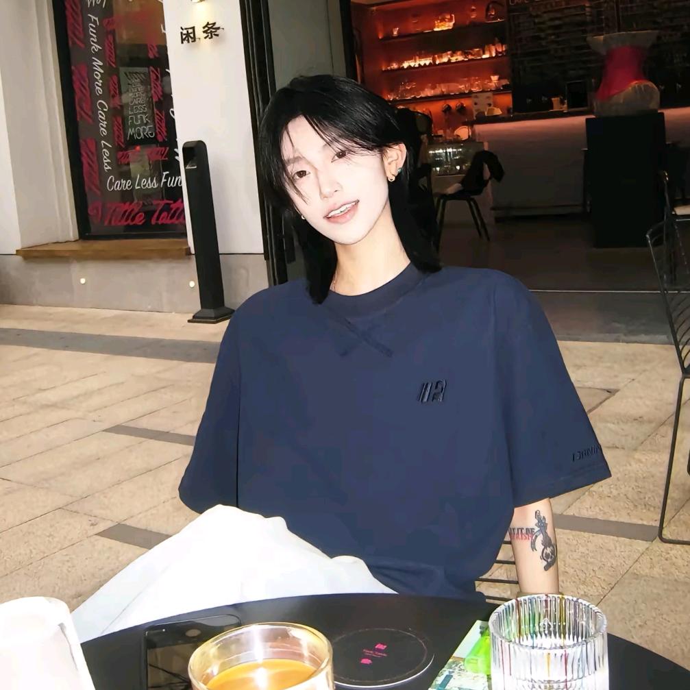 翊.