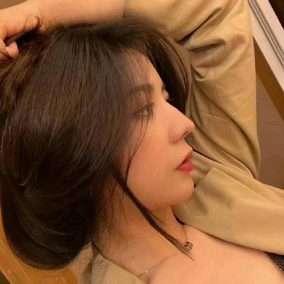 依依~