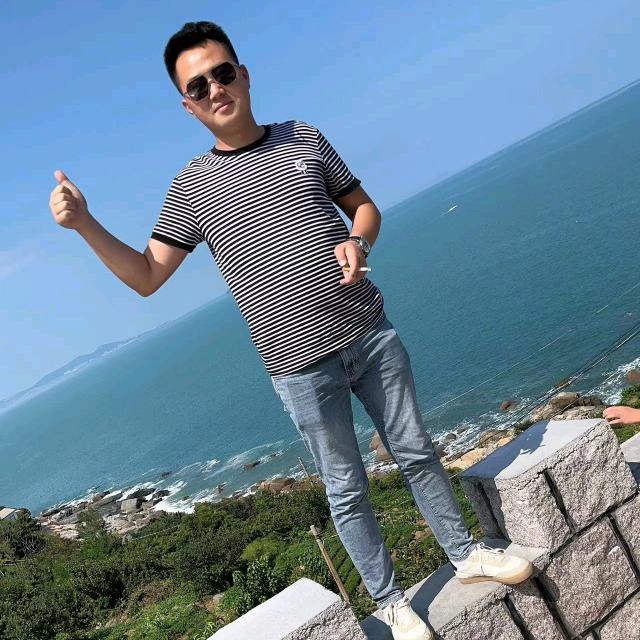 屠思远