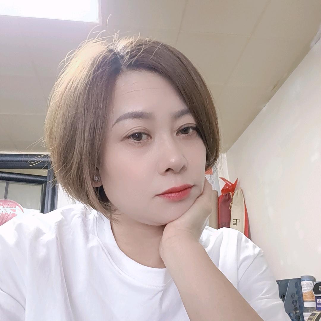 ✨浪漫的雪✨🌻