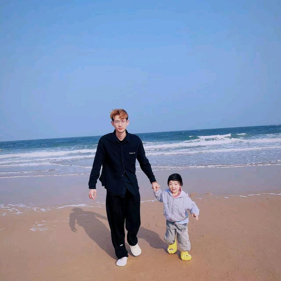 小李不会打球🏓