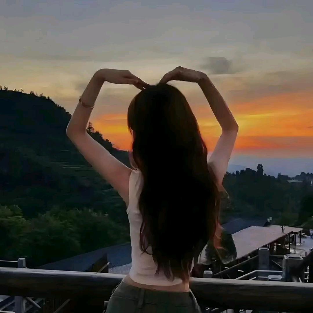 🌸小竹的小彩