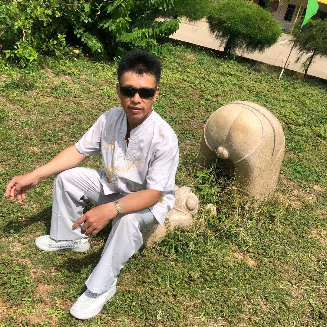 红城