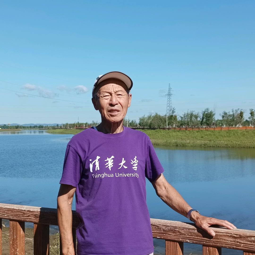 刘志君