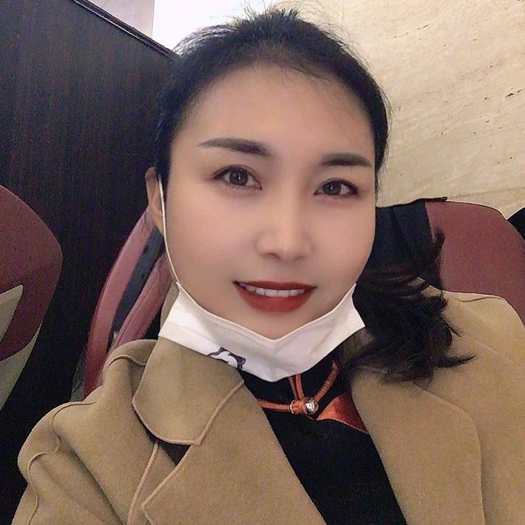 荣嬷嬷