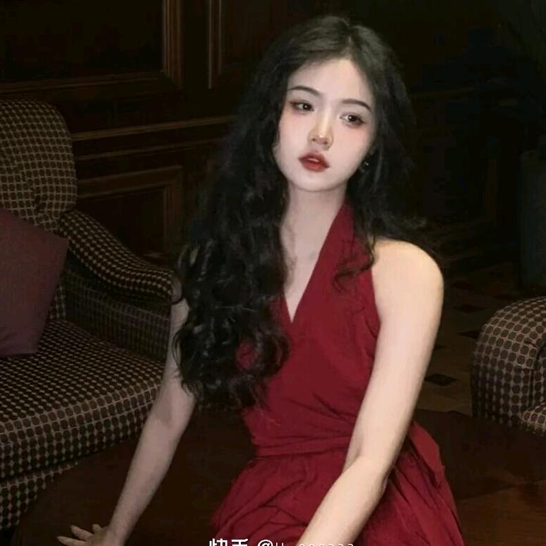 人间清醒的小笼包