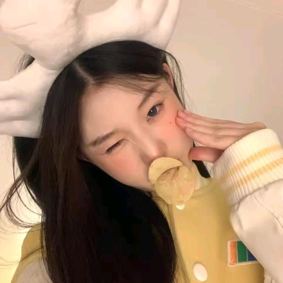 偷吃蛋黄的猪