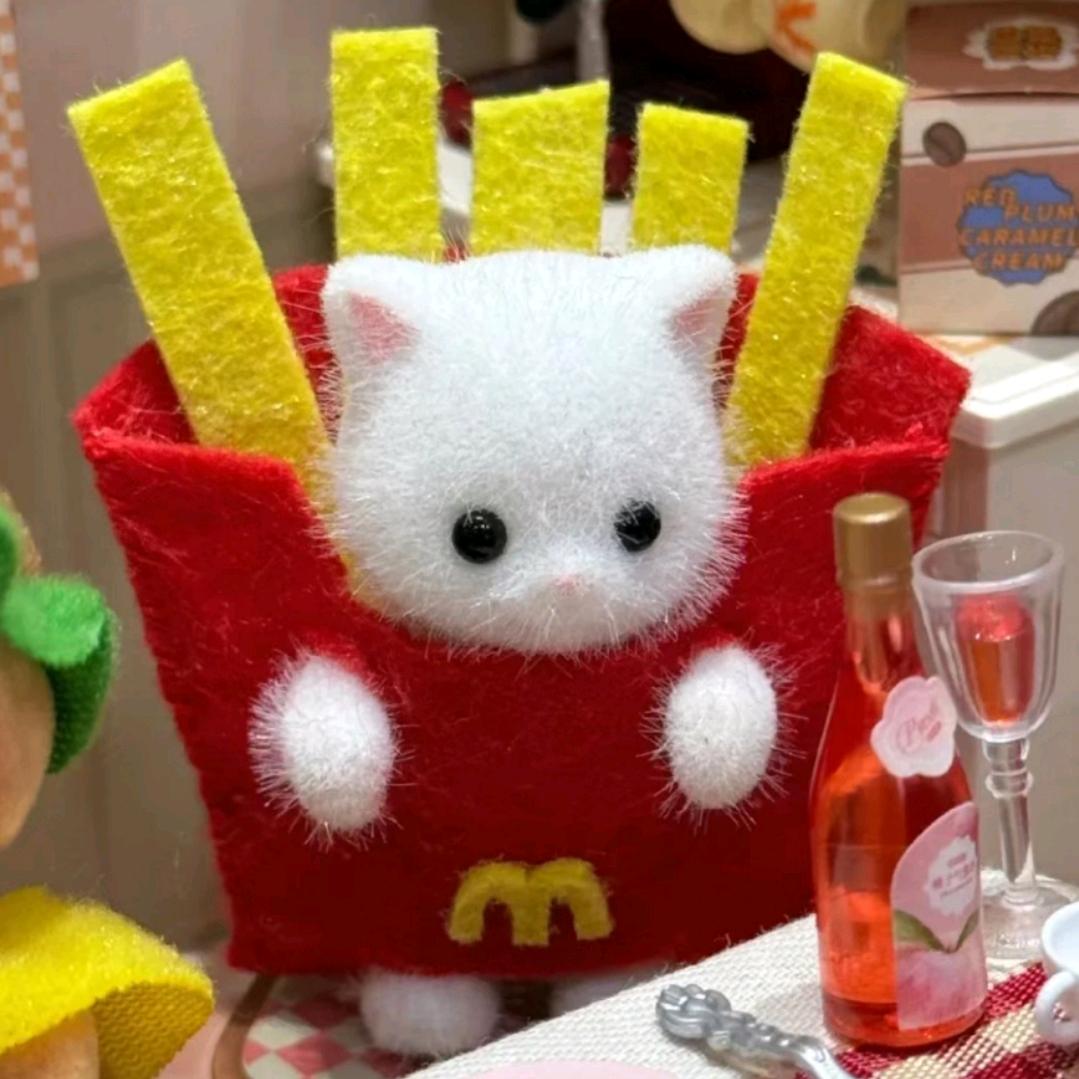 Kitty.