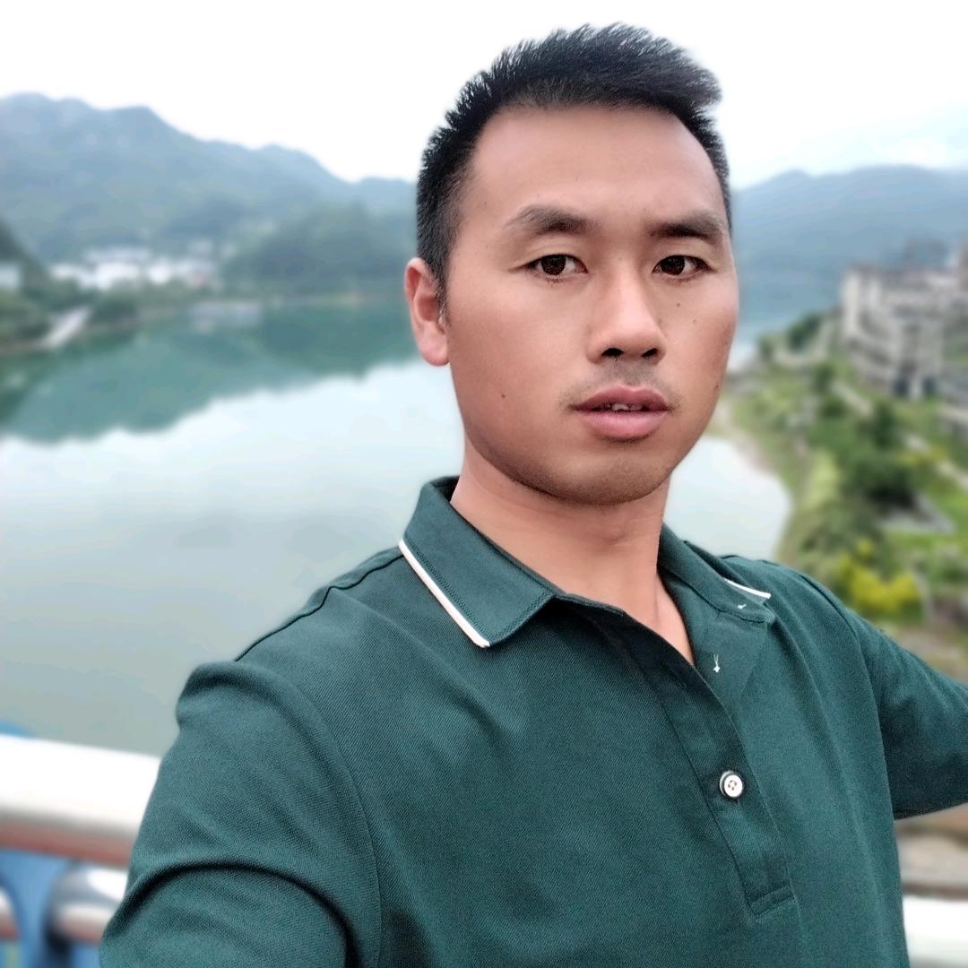 胡小华