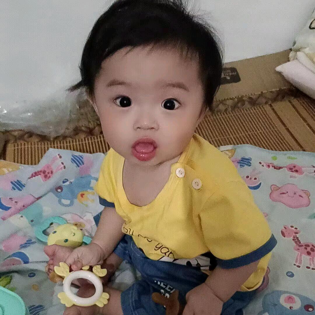 Miss Yan颜