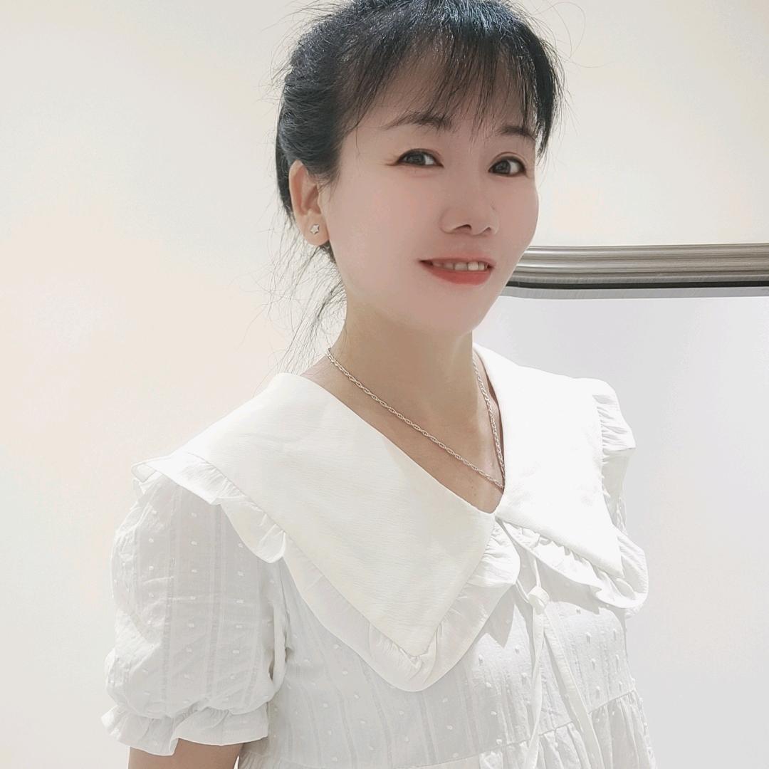 何家二小姐