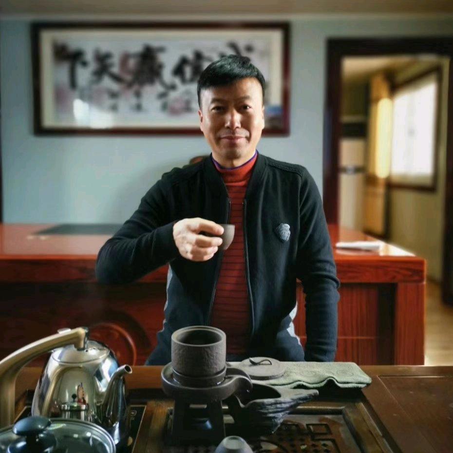 屈兆明