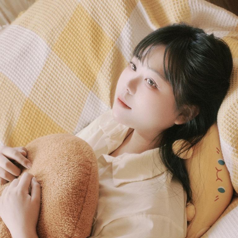 📷络一二影。