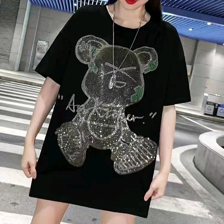 六六 服装
