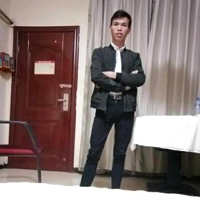 罗建明-单身爸爸