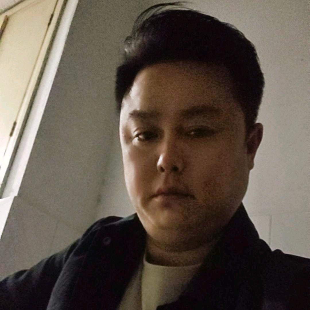 @樊逢洋