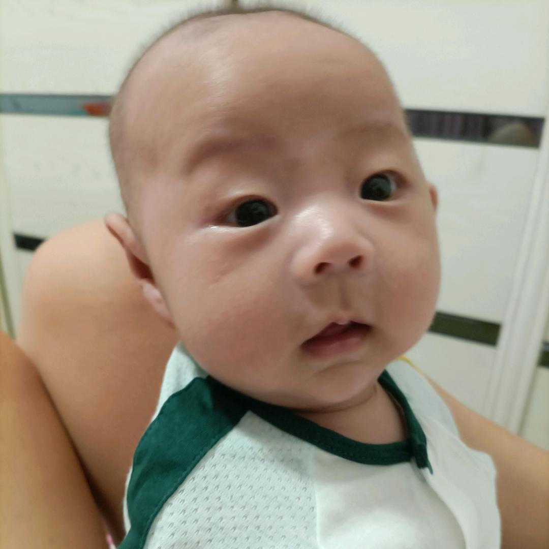 陈卓妈妈