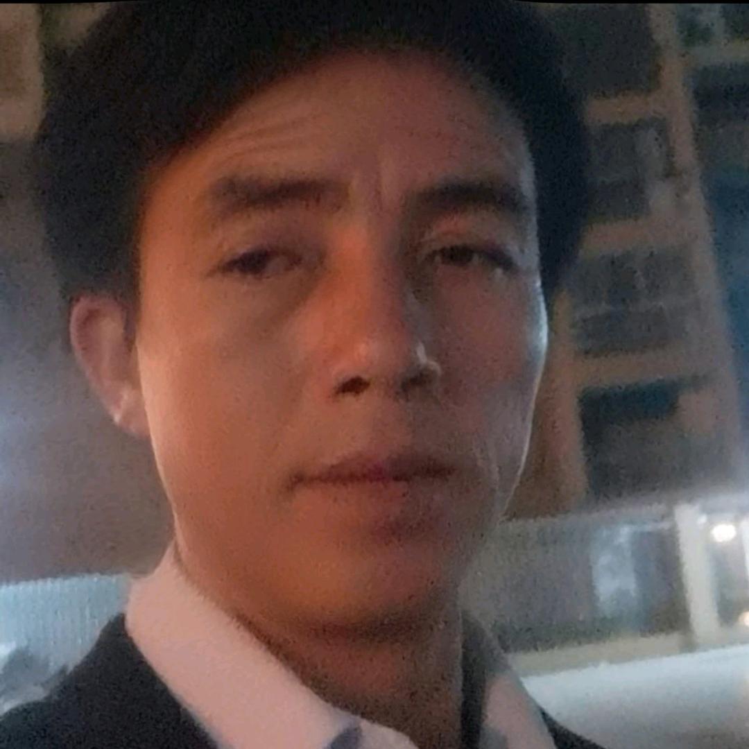 开蹦蹦车上高速