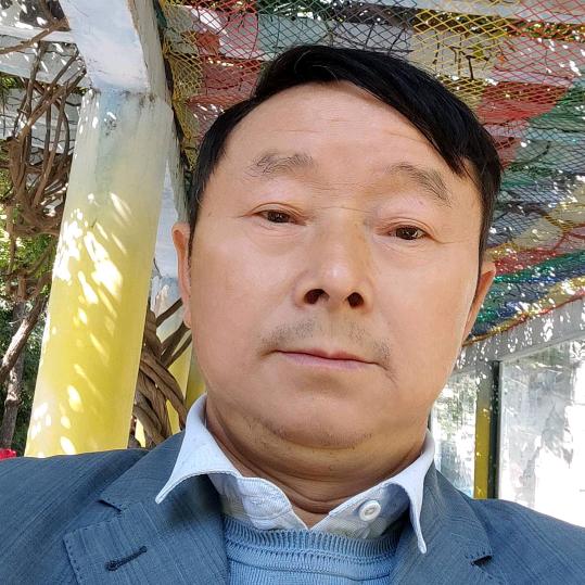 《百忍先生》