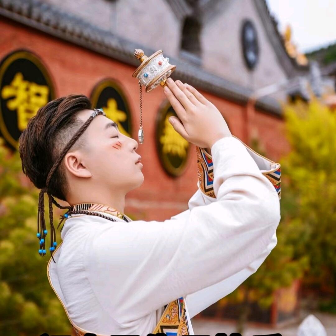 常念(个人工作室)