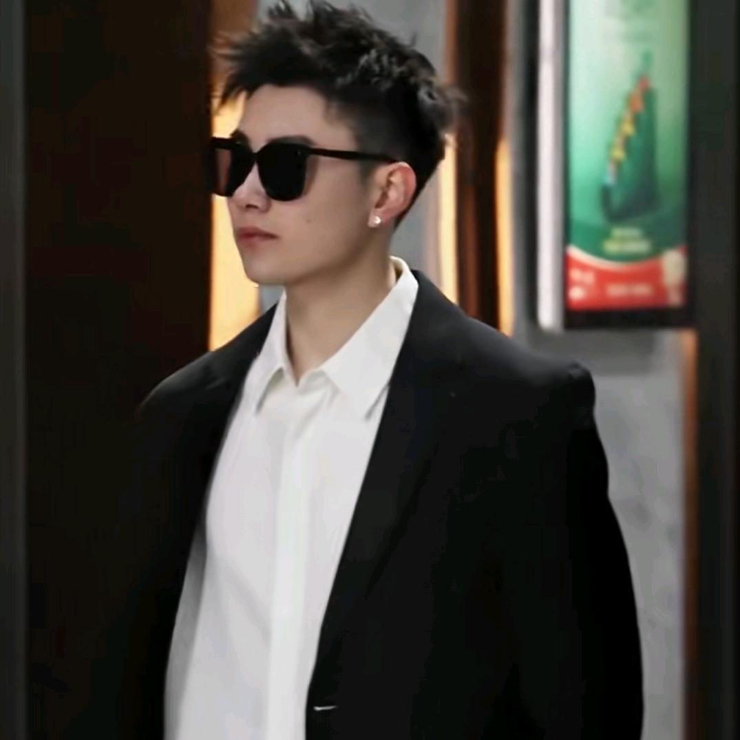 Luxury Rich