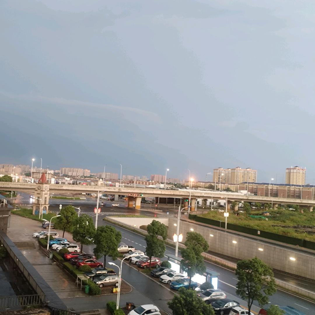 馨馨向荣