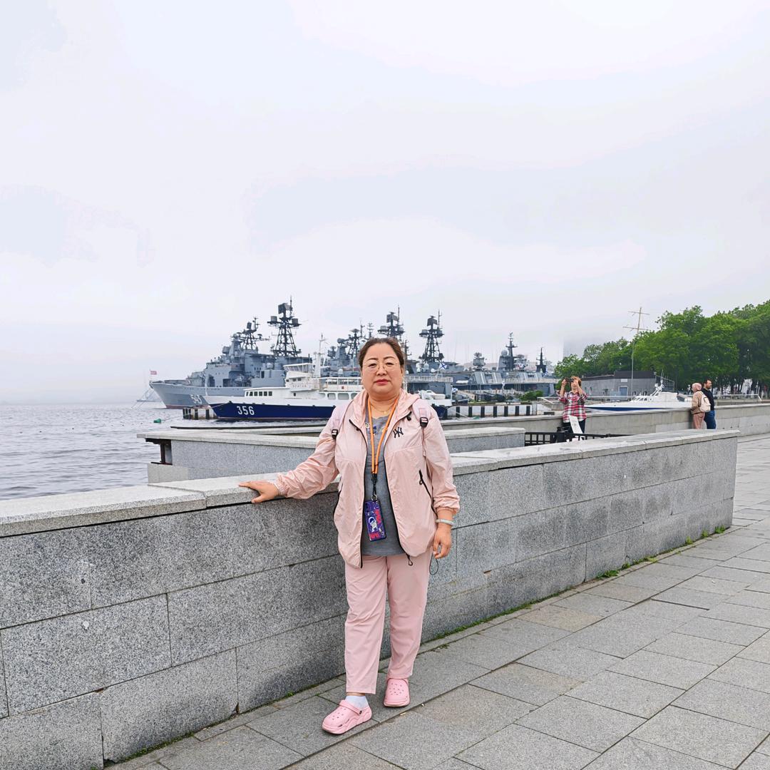 晓杰在海参崴