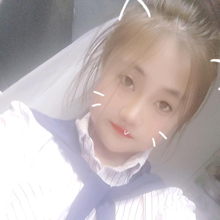 流水无心伴落花