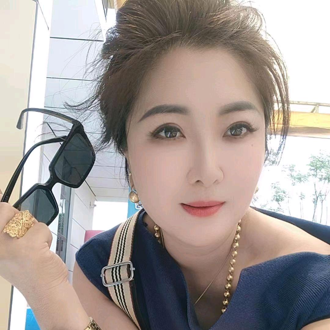 唏，姐的忧伤睡着了