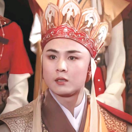 东紫：小唐