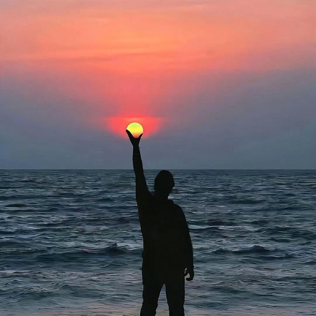 🌊那片海（何先生）