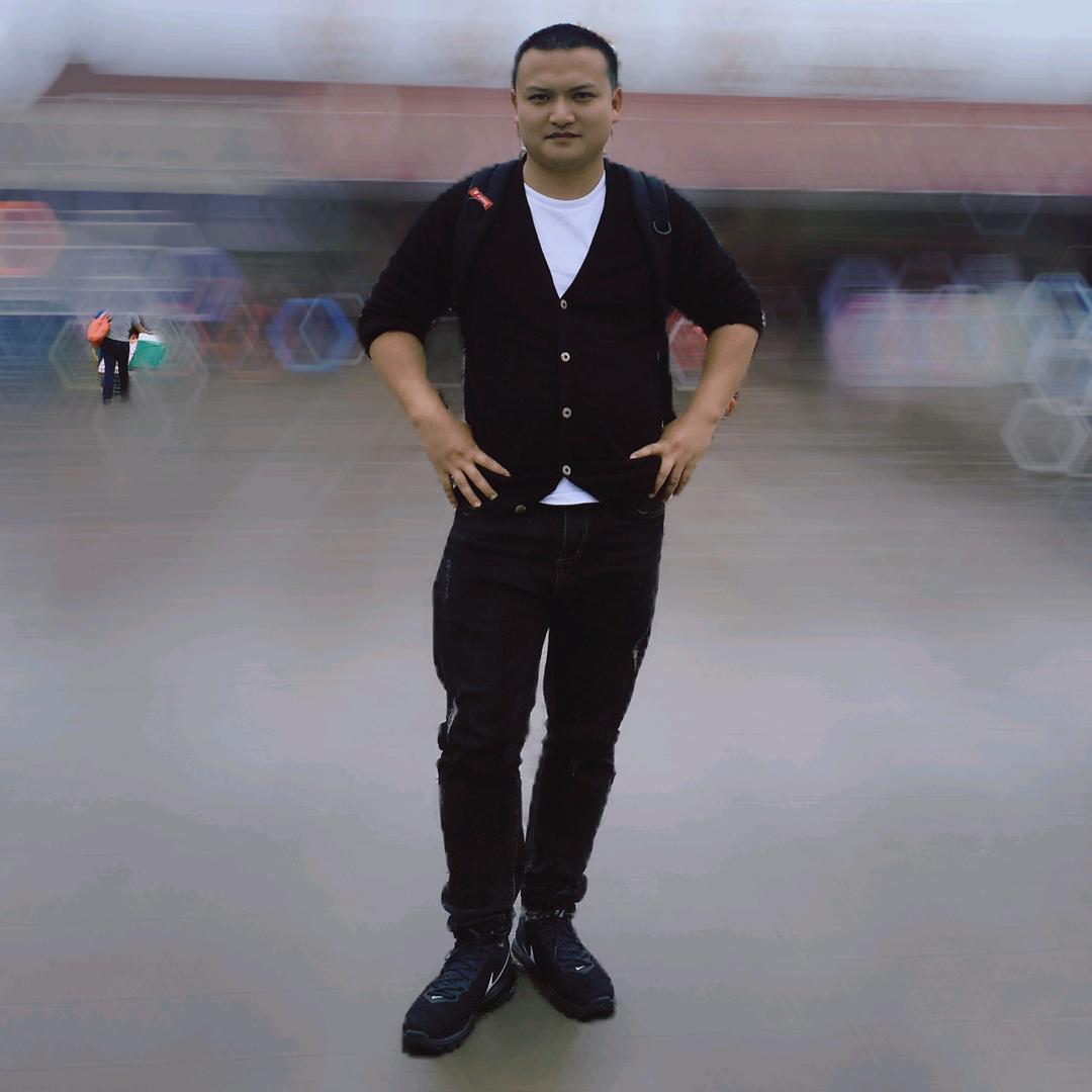 新化车哆哆二手车 阿荣