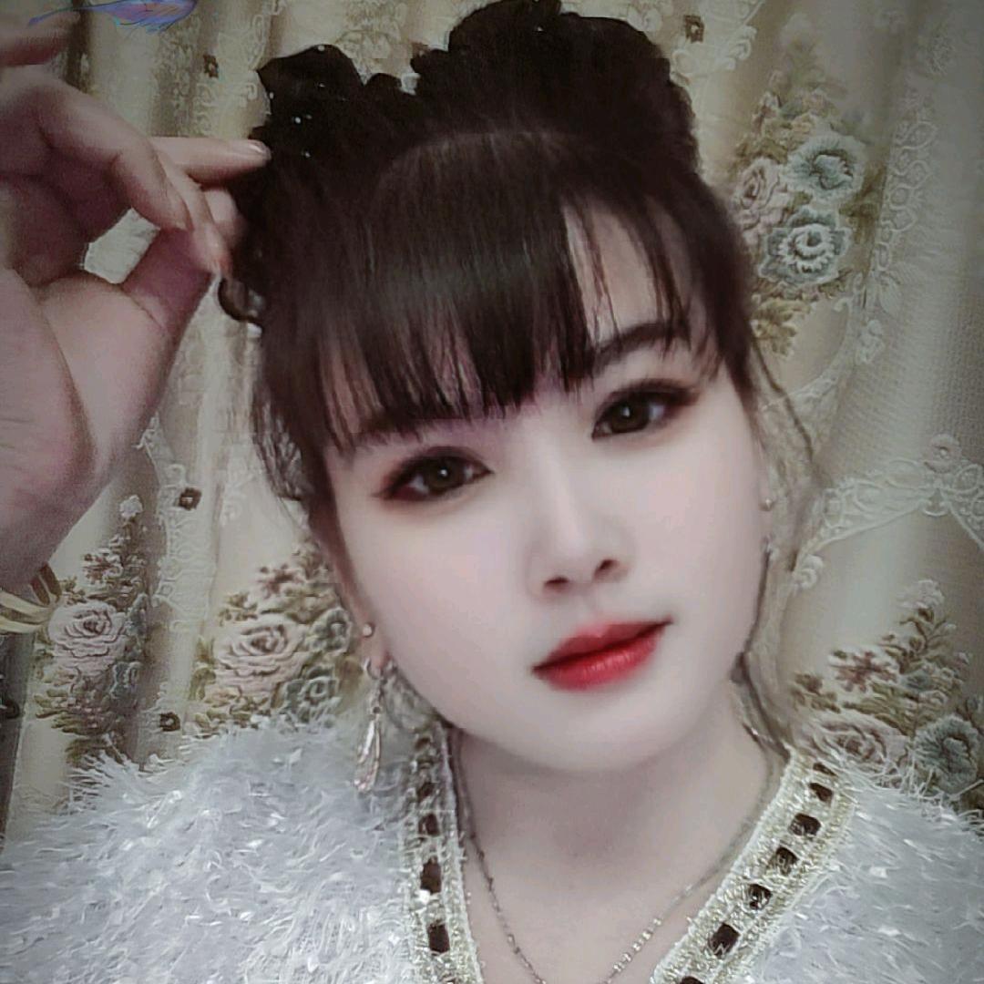 月亮过往云烟