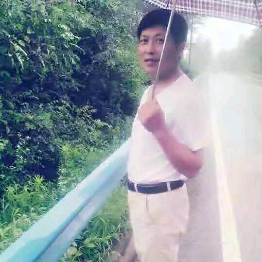 山青水秀
