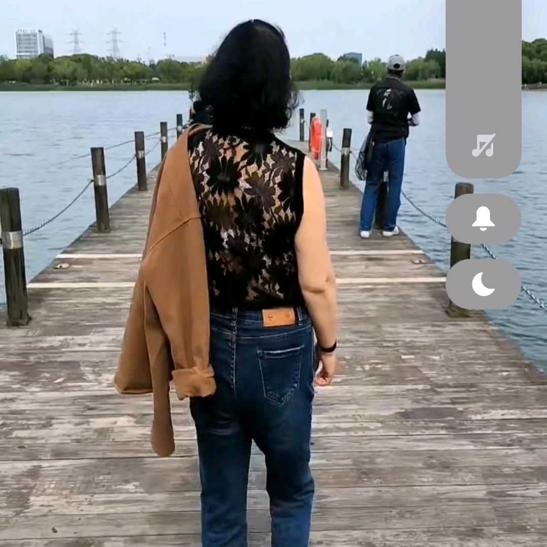 卷毛姐