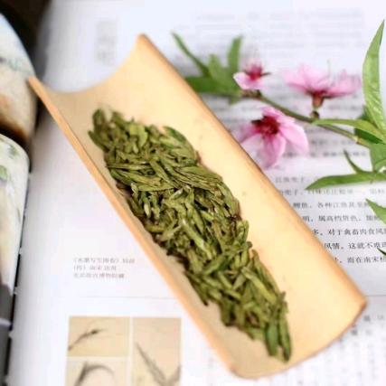 王𝒲𝒶𝓃ℊ ᥫᩣ