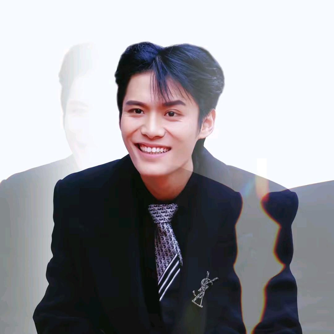 疯狂小羊杨哥